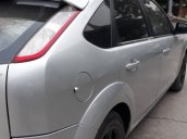 Bán Ford Focus 1.8 AT 2009, màu bạc chính chủ