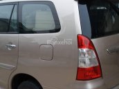 Chính chủ bán Toyota Innova E SX năm 2013 màu nâu vàng cực đẹp, cực chất. Lh điện thoại: 0983290358