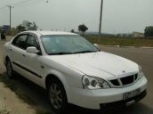 Cần bán gấp Daewoo Magnus 2.0MT 2004, màu trắng, giá chỉ 165 triệu