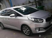 Bán xe Kia Rondo đời 2016, màu bạc còn mới