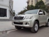 Bán xe Toyota Hilux 3.0G 4x4 MT đời 2013, màu bạc