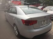 Cần bán gấp Kia Forte đời 2011, màu bạc số sàn