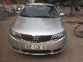 Cần bán gấp Kia Forte đời 2011, màu bạc số sàn