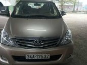 Cần bán Toyota Innova G năm sản xuất 2010, giá tốt