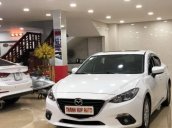 Gia đình bán xe Mazda 3 1.5 đời 2015, màu trắng