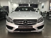 Bán xe Mercedes C300 AMG đăng ký năm 2017, màu bạc đẹp như xe mới