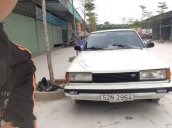 Bán xe Nissan Bluebird đời 1986, màu trắng