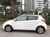 Bán xe Hyundai i20 đời 2012, màu trắng, xe nhập