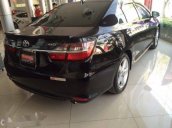 Bán Toyota Camry 2.5Q năm sản xuất 2016, màu đen còn mới