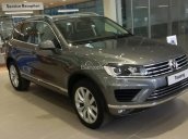 Bán Touareg giá tốt nhất VN, giao xe tận cửa nhà, nhiều ưu đãi. LH: 0933.365.188