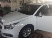 Bán xe Chevrolet Cruze 2017, màu trắng  