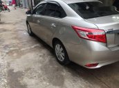 Bán xe Toyota Vios năm sản xuất 2017, màu vàng cát