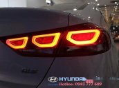 Bán Hyundai Elantra năm sản xuất 2018, màu trắng