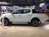 Cần bán xe Mitsubishi Triton năm 2018, màu trắng