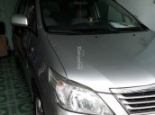 Bán Toyota Innova E sản xuất 2013, màu bạc