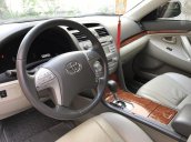 Cần bán Toyota Camry 2.4G sx 2012, màu đen