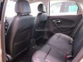 Bán VolkswagenPolo Sedan 2017, màu nâu, nhập khẩu chính hãng LH 0933.365.188