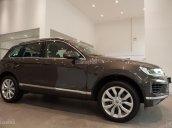 (Đạt David) Bán Volkswagen Touareg 2017, màu nâu, nhập khẩu chính hãng LH 0933.365.188
