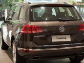 (Đạt David) Bán Volkswagen Touareg 2017, màu nâu, nhập khẩu chính hãng LH 0933.365.188