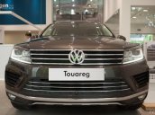 Bán Volkswagen Touareg 2017, màu nâu, nhập khẩu chính hãng LH 0933.365.188