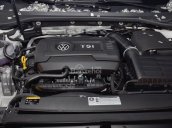 Bán Volkswagen Passat Bluemotion 2017, màu xanh đen, nhập khẩu chính hãng LH 0933.365.188