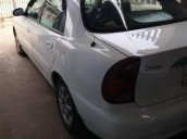 Bán xe Daewoo Lanos sản xuất 2002, màu trắng như mới, giá tốt