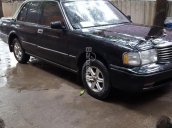 Bán ô tô Toyota Crown Royal đời 1995, màu đen, xe nhập