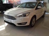 Bán Ford Focus 1.5L AT Ecoboost đời 2018 (xe tốt), giá xe chưa giảm, gọi Mr. Đạt nhận báo giá xe rẻ nhất: 093.114.2545