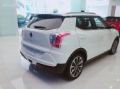 Bán xe Ssangyong Tivoli màu trắng