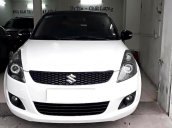 Bán xe Suzuki Swift 1.4AT đời 2016, màu trắng số tự động, giá 525tr