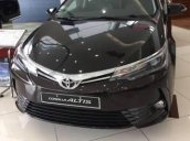 Bán Toyota Corolla altis năm 2018, màu đen, 678 triệu