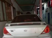 Bán Kia Spectra sản xuất 2004, màu bạc 