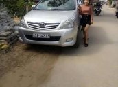 Bán Toyota Innova 2008, màu bạc 