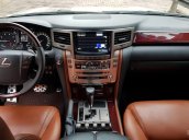 Bán xe Lexus LX 570 sản xuất năm 2015, màu vàng, đăng ký chính chủ