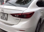 Cần bán xe Mazda 3 1.5AT năm sản xuất 2016, màu trắng như mới
