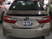 Cần bán xe Toyota Camry 2.5Q sản xuất 2014, giá 890tr