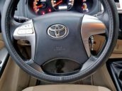 Cần bán gấp Toyota Hilux đời 2013