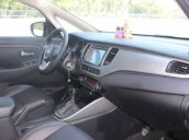 Cần bán xe Kia Rondo 2.0 GAT đời 2015 chính chủ, giá tốt