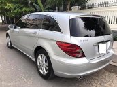 Cần bán xe Mercedes R500 đời 2005, màu bạc, xe nhập