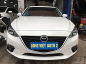 Bán xe Mazda Hatchback 1.5L năm sản xuất 2016, màu trắng