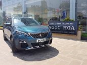 Peugeot Quảng Ninh bán Peugeot 5008 2018 màu xanh, có xe giao ngay. Hotline: 0123.815.1118