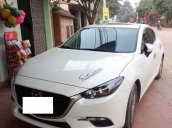 Cần bán Mazda 3 năm 2017, màu trắng số tự động, 580 triệu