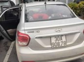 Cần bán Hyundai Grand i10 sản xuất 2015, màu bạc, xe nhập, 300tr