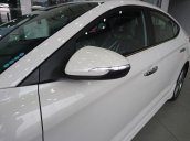 Giao Hyundai Elantra Sport 2018 thế hệ mới màu trắng, xe giao ngay, hỗ trợ trả góp 90%, LH: 090 467 5566 - 0967 69 69 56