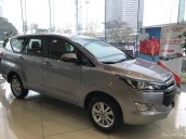 Toyota Mỹ Đình - Cần bán xe Innova 2.0 E 2018 - Giá chỉ 700tr, hỗ trợ trả góp 90% lãi suất thấp, thủ tục nhanh gọn