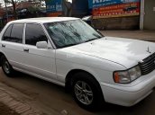 Cần bán xe Toyota Crown 2.4 MT 1993, màu trắng, xe nhập