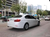 Bán ô tô BMW 3 Series 320i sản xuất 2016, màu trắng, nhập khẩu như mới