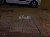 Cần bán xe Chevrolet Spark đời 2011, màu trắng chính chủ