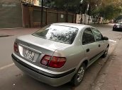 Cần bán gấp Nissan Sunny đời 2001, màu bạc, xe nhập số tự động