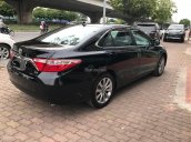 Bán ô tô Toyota Camry XLE đời 2017, màu đen, xe nhập Mỹ